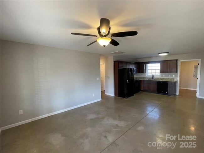 3829 Marietta Pl in Denver, NC - Building Photo - Building Photo
