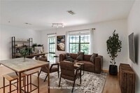 317 8th St NE, Unit 8 in Atlanta, GA - Building Photo - Building Photo