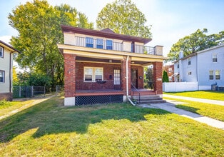 6601 Iris Ave, Unit 2 in Cincinnati, OH - Building Photo - Building Photo