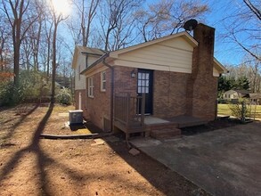 4705 Oakwood Cir in Gastonia, NC - Building Photo - Building Photo