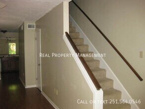 959 Dickenson Ave in Mobile, AL - Building Photo - Building Photo