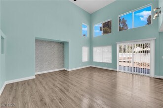 10210 Maltese Cross Ct in Las Vegas, NV - Building Photo - Building Photo