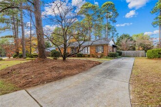 2818 Millbrook Rd in Fayetteville, NC - Building Photo - Building Photo