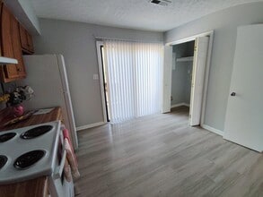 30 Fonda Dr in Lynchburg, VA - Foto de edificio - Building Photo