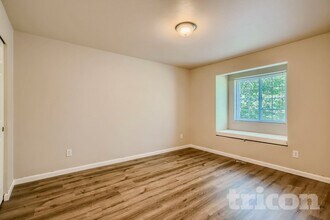 21852 120th Ave SE in Kent, WA - Building Photo - Building Photo