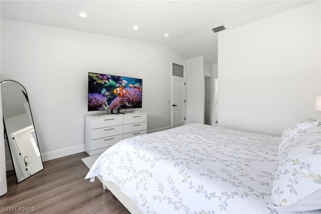 property at 7287 Mill Pond Cir