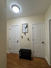 610 E 74th St in Chicago, IL - Building Photo - Building Photo