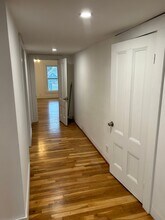 81 Flint St, Unit 83 Flint St in Somerville, MA - Building Photo - Building Photo