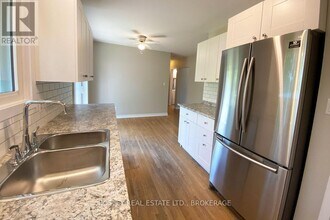 334 Mary St in Niagara-On-The-Lake, ON - Building Photo - Building Photo