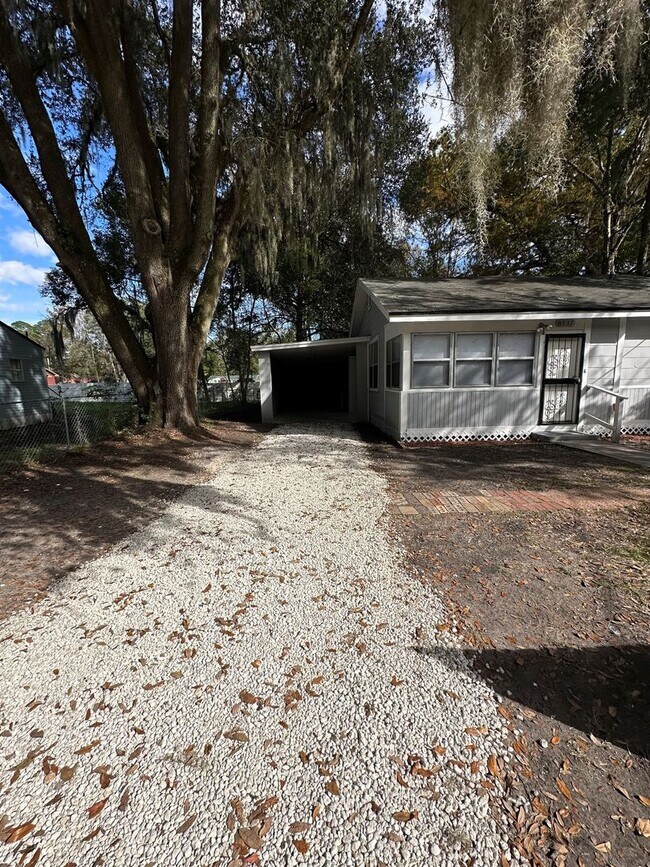 8937 6th Ave in Jacksonville, FL - Building Photo - Building Photo