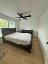 503 Canadian St in Houston, TX - Foto de edificio - Building Photo