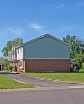 412-428 Windsor Park Dr in Dayton, OH - Building Photo