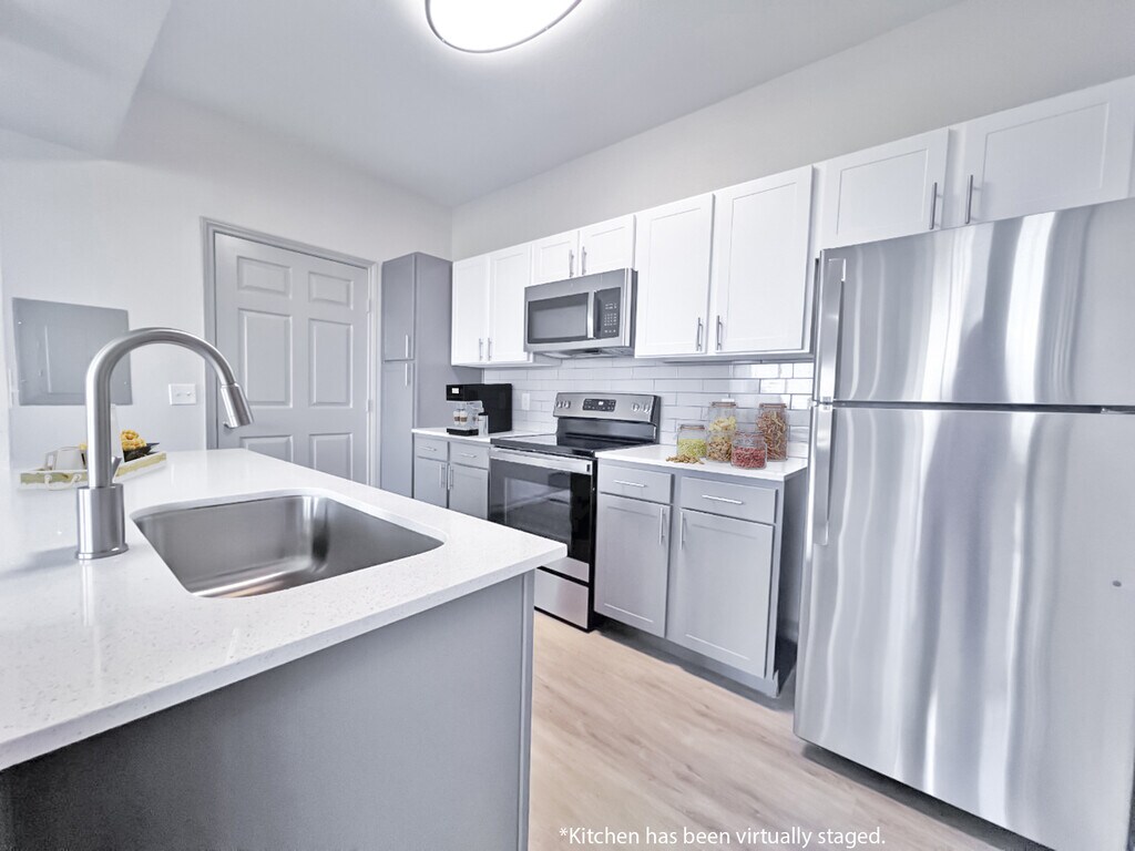 SYNC at Kingsland Ranch Apartments in Katy, TX