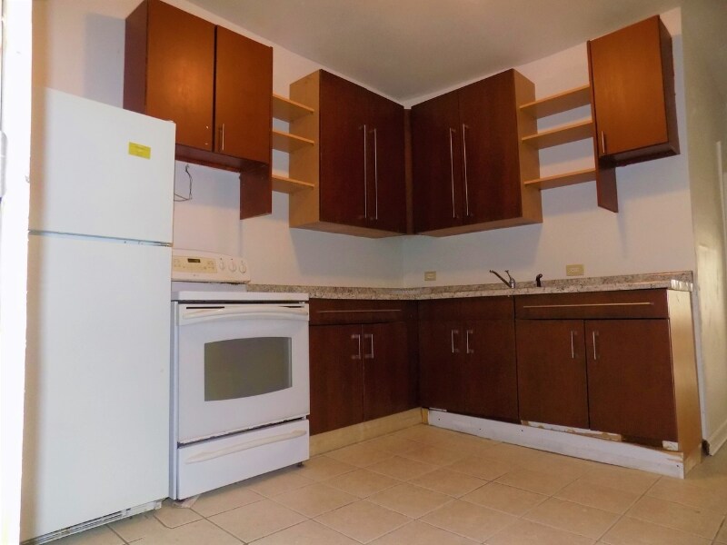 5926 S Artesian Ave in Chicago, IL - Building Photo