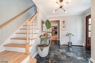 13 Cherry Ln in Mendham, NJ - Building Photo - Building Photo
