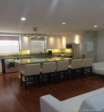221 Meridian Ave-Unit -506 in Miami Beach, FL - Building Photo - Building Photo