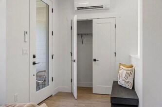 1019 W Linda Ave in Sisters, OR - Building Photo - Building Photo