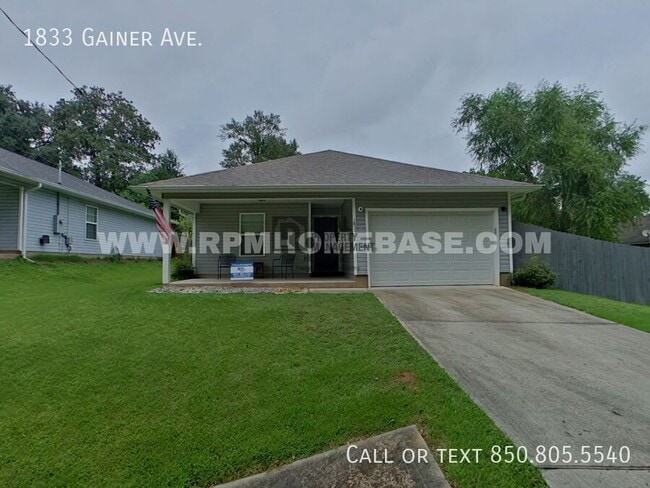 property at 1833 Gainer Ave