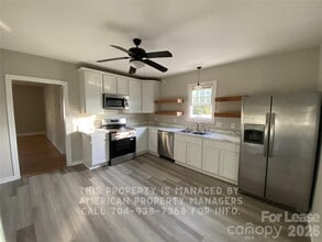 214 W Church St in China Grove, NC - Building Photo - Building Photo