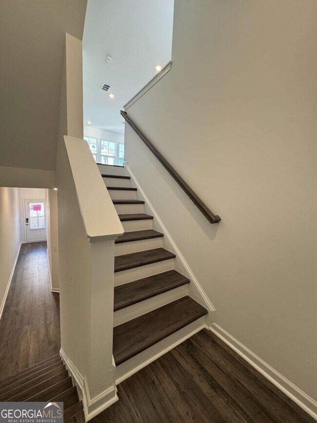 516 Provence Gate Ln in Lawrenceville, GA - Building Photo - Building Photo