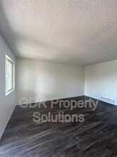 415 Grove St SE-Unit -Unit 2 in Albuquerque, NM - Building Photo - Building Photo