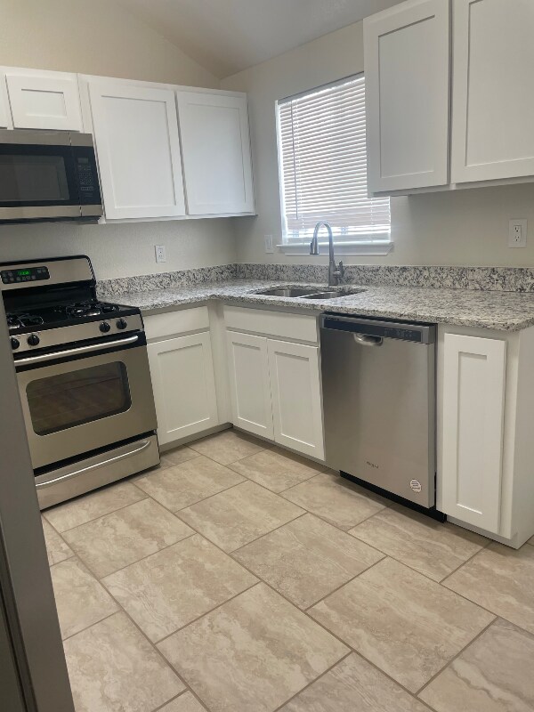 3116 Voss Dr in El Paso, TX - Building Photo - Building Photo