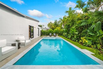 611 W 51st St in Miami Beach, FL - Building Photo - Building Photo