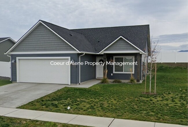 property at 12490 N Cavanaugh Dr