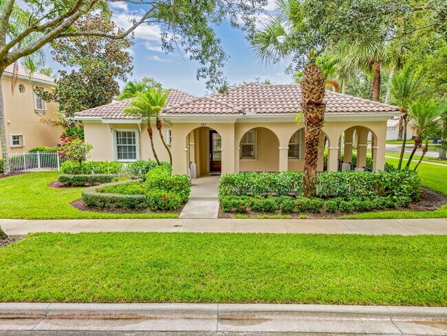 property at 121 Savona Dr