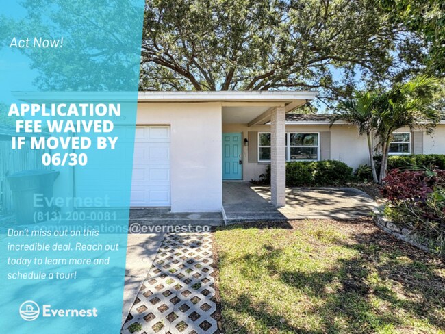 property at 105 S Fernwood Ave