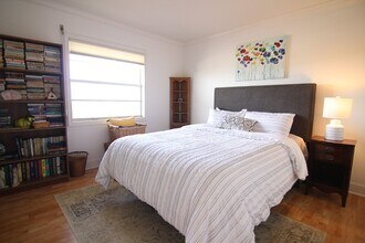 1095 N Hwy A1A in Indialantic, FL - Building Photo - Building Photo