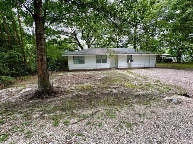 65087 Mitchell St in Pearl River, LA - Building Photo