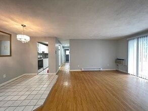 54 Fountain Ln in Weymouth, MA - Building Photo - Building Photo