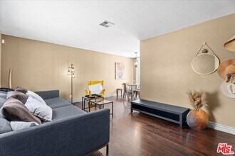17512 Bullock St in Los Angeles, CA - Building Photo - Building Photo