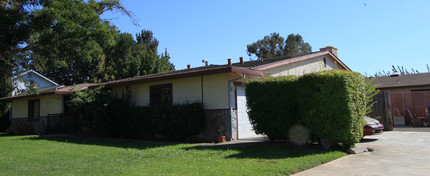 405 Kings Way in Suisun City, CA - Building Photo - Building Photo