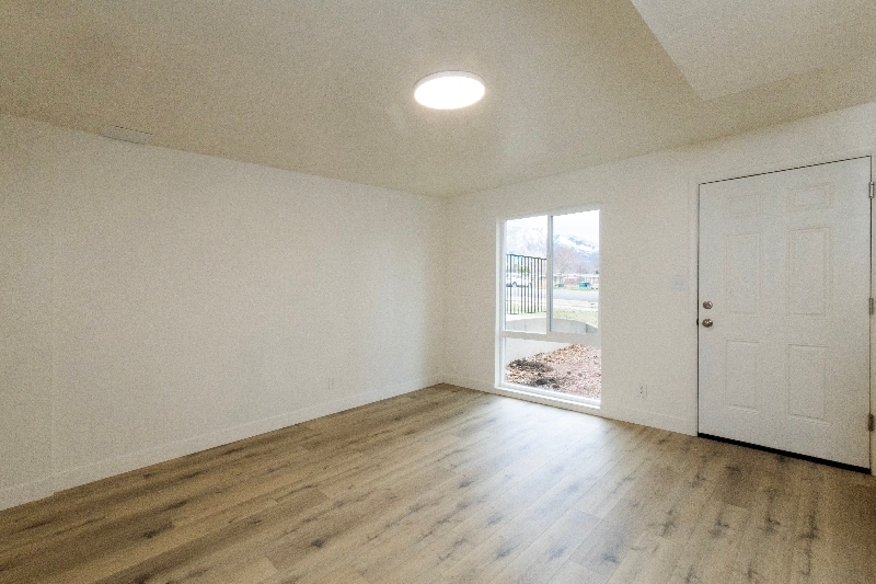 972 9th St in Ogden, UT - Building Photo