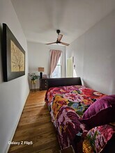 2417 W Warren Blvd, Unit 2 in Chicago, IL - Building Photo - Building Photo