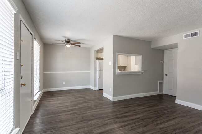 Fieldstone Apartments in Pasadena, TX - Foto de edificio - Interior Photo