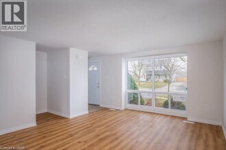 55 Crehan Crescent in Stratford, ON - Building Photo - Building Photo