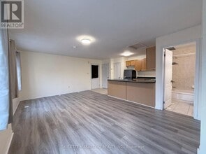 25 Rocking Horse St in Markham, ON - Building Photo - Building Photo