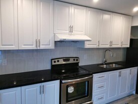 21 Lynedock Crescent in Toronto, ON - Building Photo