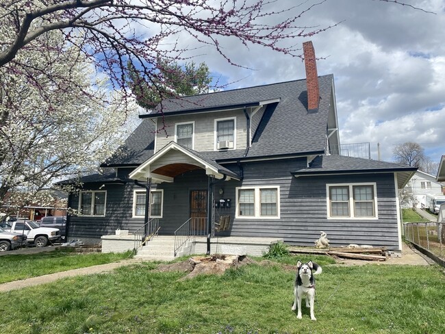 property at 1619 Washington Ave