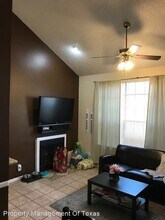 2300 Leon St in Austin, TX - Building Photo - Building Photo