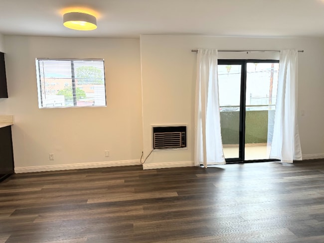 property at 1275 N Commonwealth Ave