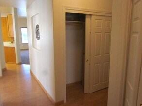 3557 Century Cir in Merced, CA - Building Photo - Building Photo