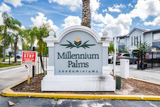 Millennium Palms Condominiums in Orlando, FL - Foto de edificio - Building Photo