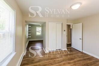 922 Milford Mill Rd in Pikesville, MD - Building Photo - Building Photo