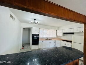 521 Balboa Rd in El Paso, TX - Building Photo - Building Photo