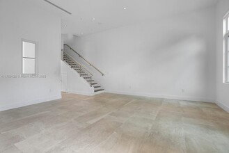 649 Santander Ave in Coral Gables, FL - Building Photo - Building Photo