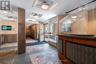 4 Park Vista in Toronto, ON - Building Photo - Building Photo